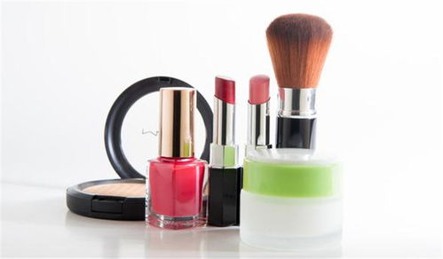 菡雅化妝品 美妝品牌形象與店鋪視覺設計