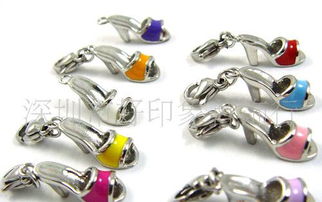 供應(yīng)不銹鋼吊墜 純手工精拋光與高檔砂面鍍金二合一十字架吊墜